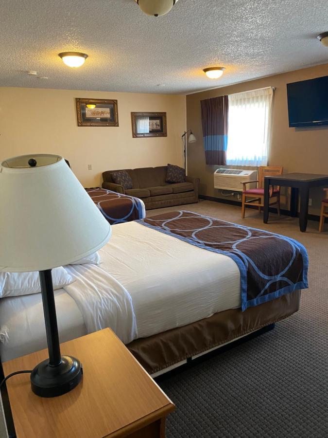 Super 8 By Wyndham Ogallala Extérieur photo